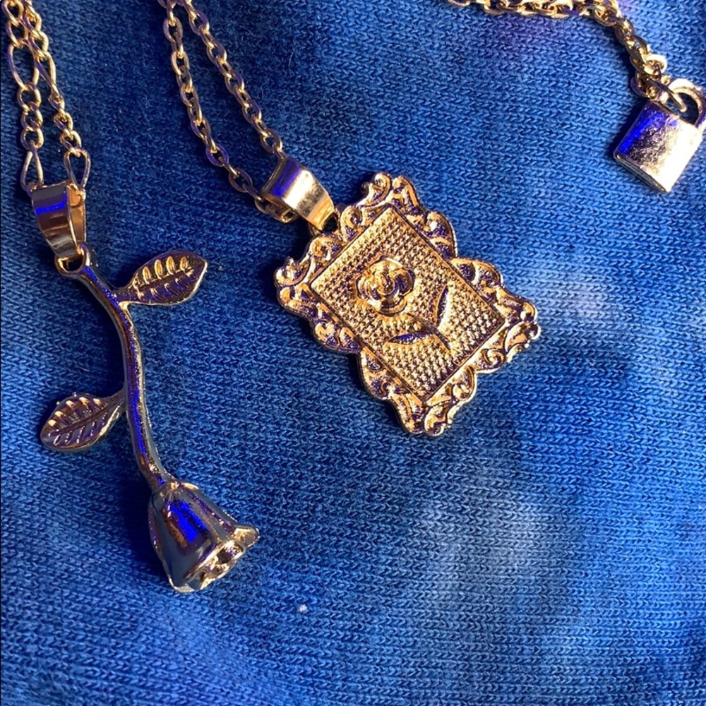 Necklace